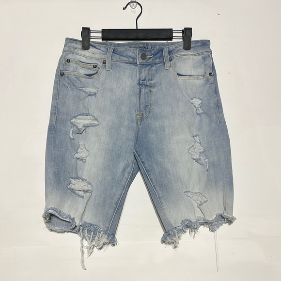 American Eagle Outfitters Other - American Eagle Men’s Extreme Flex 4 Lightwash Distressed Denim Shorts Size 30
